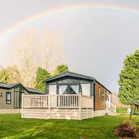 Jjs Lodge Lakewood-3