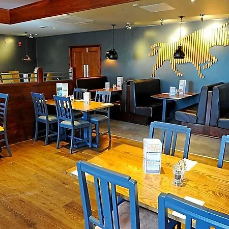 Premier Inn York North West-2