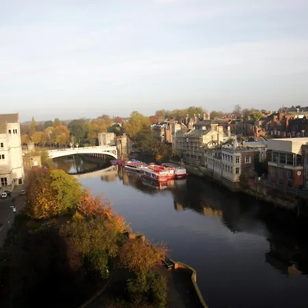 Radisson Hotel York-3